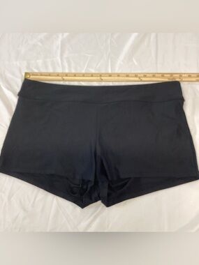Black Women’s Swim Boyshorts. Trunks. Lined.  Brand is n